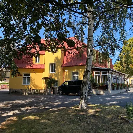 Zlaty Klas ホームステイ *